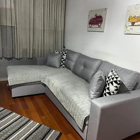 Apartamento Ergi's Host Tirana