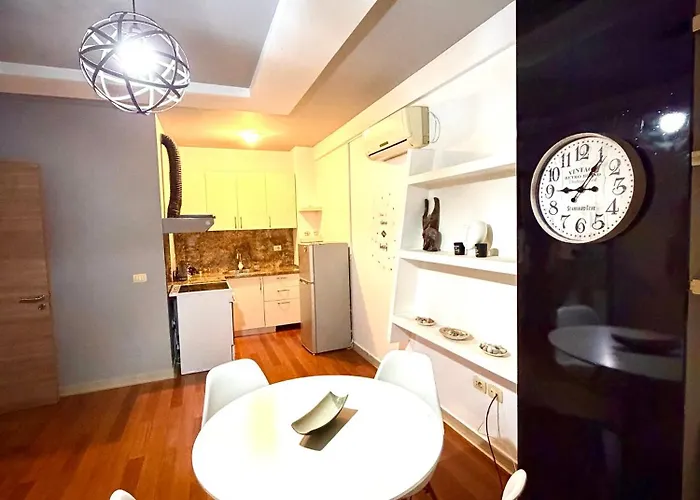 Ergi's Host * تيرانا